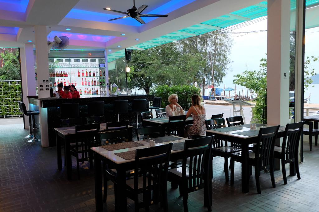 Phuket Seaview Resotel Rawai Bagian luar foto
