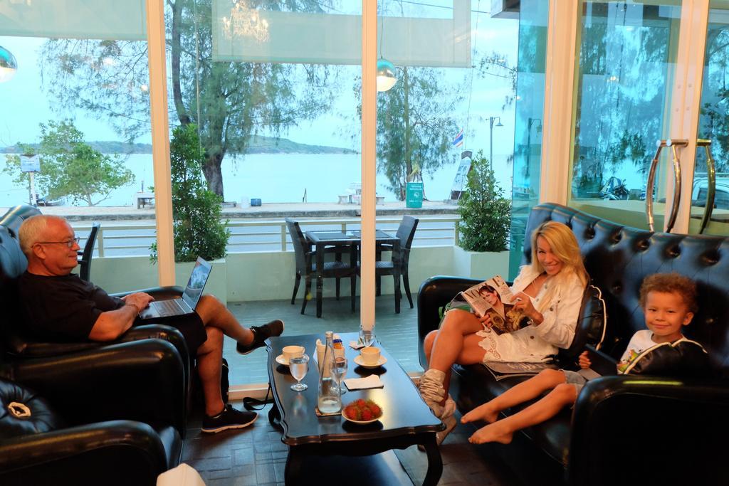 Phuket Seaview Resotel Rawai Bagian luar foto