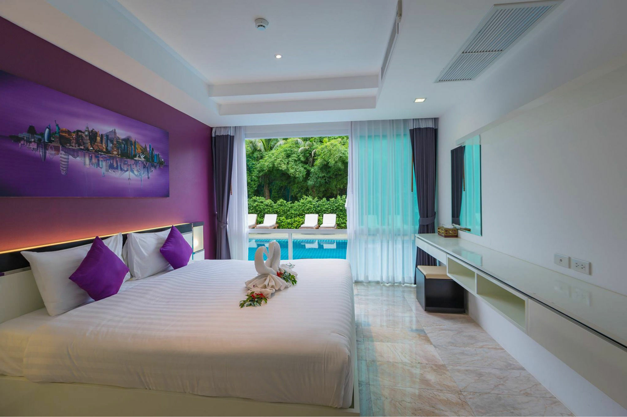Phuket Seaview Resotel Rawai Bagian luar foto
