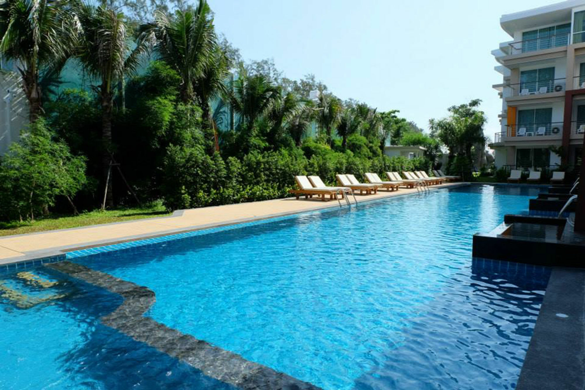 Phuket Seaview Resotel Rawai Bagian luar foto