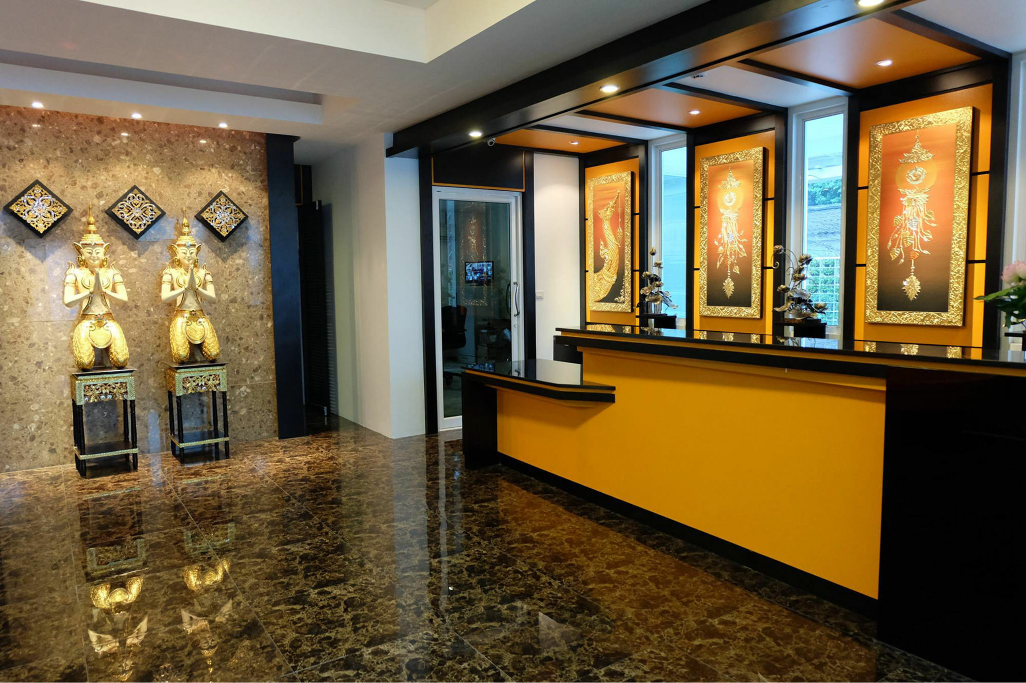 Phuket Seaview Resotel Rawai Bagian luar foto